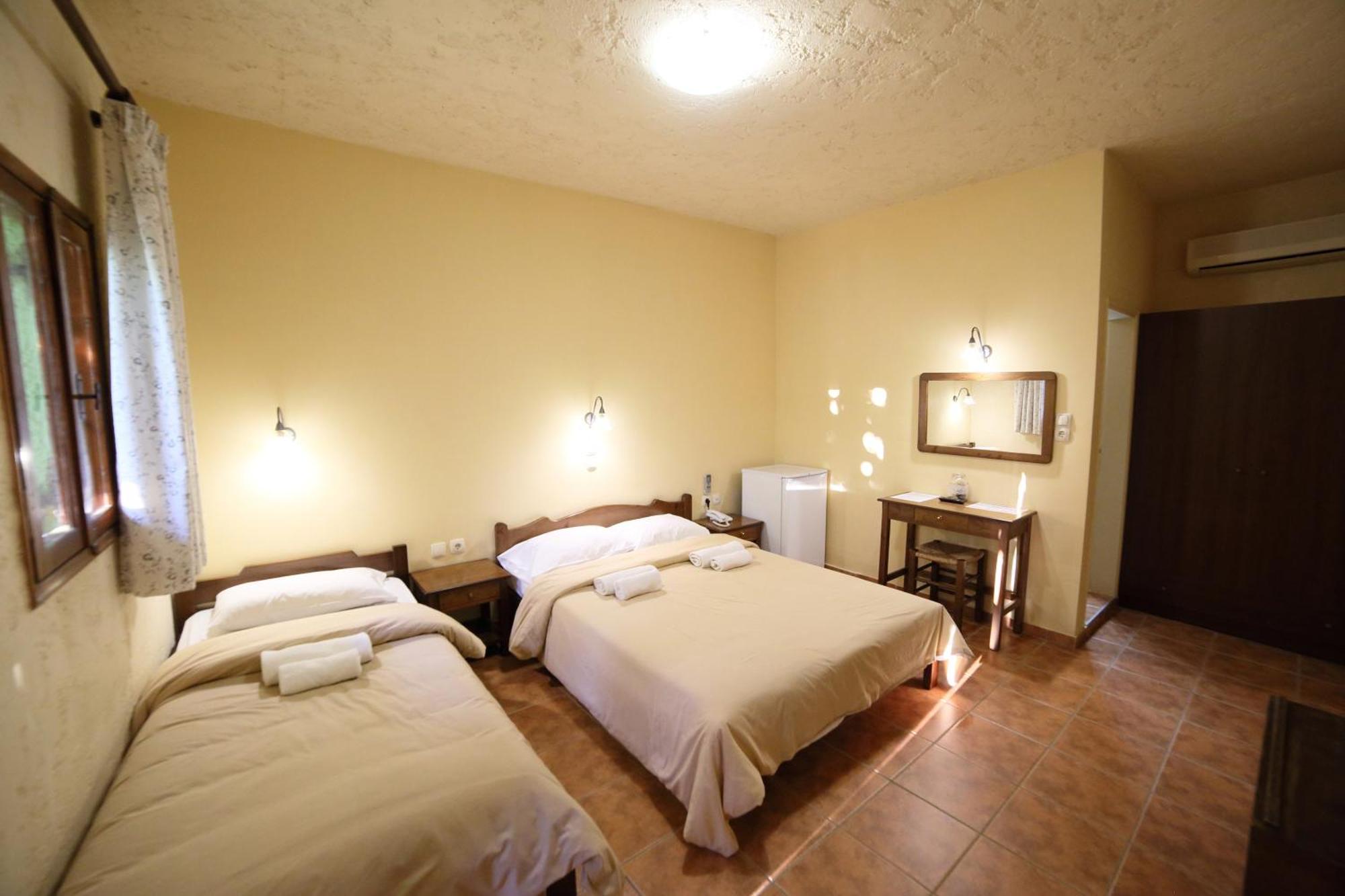 Idi Hotel Zarós Zimmer foto